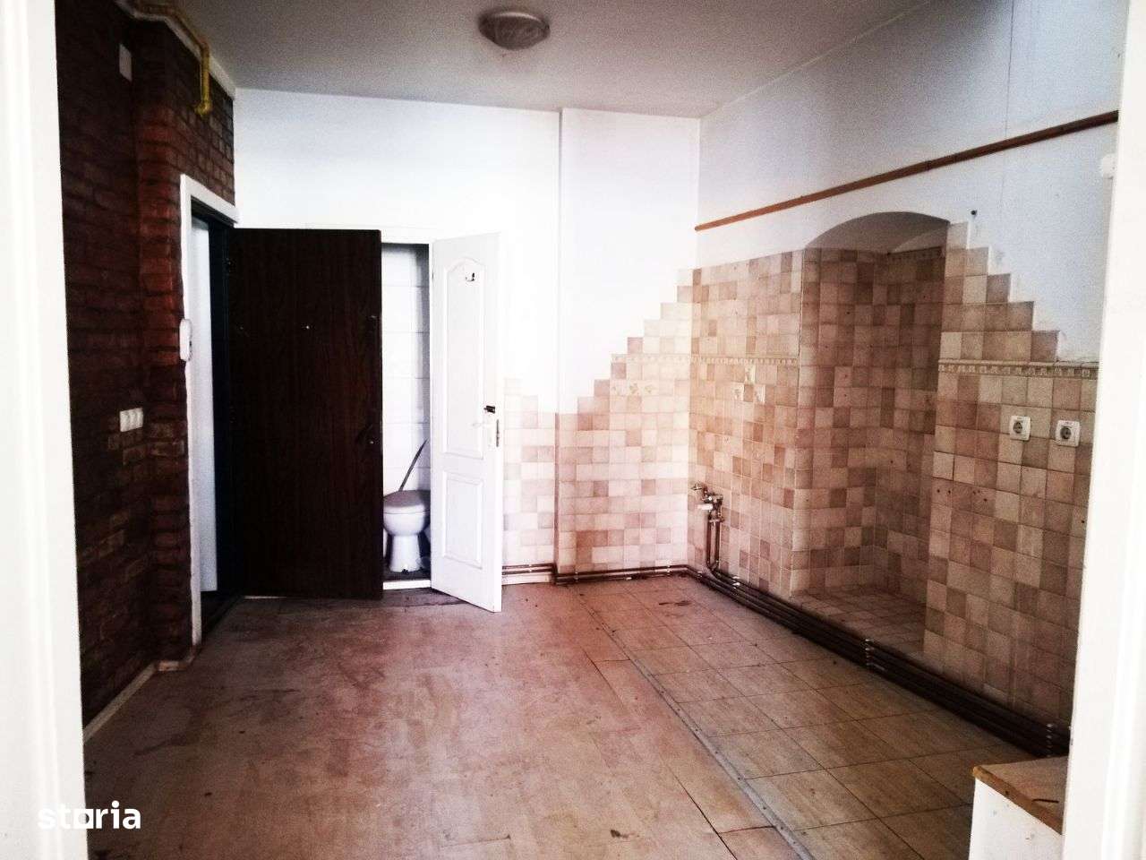 Spatiu comercial + 2 apartamente de vanzare in Piata Mica, Sibiu-13