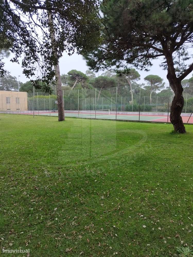 Apartamento T2+1 com mezanino em condomínio fechado – Aldeamento Liris-10