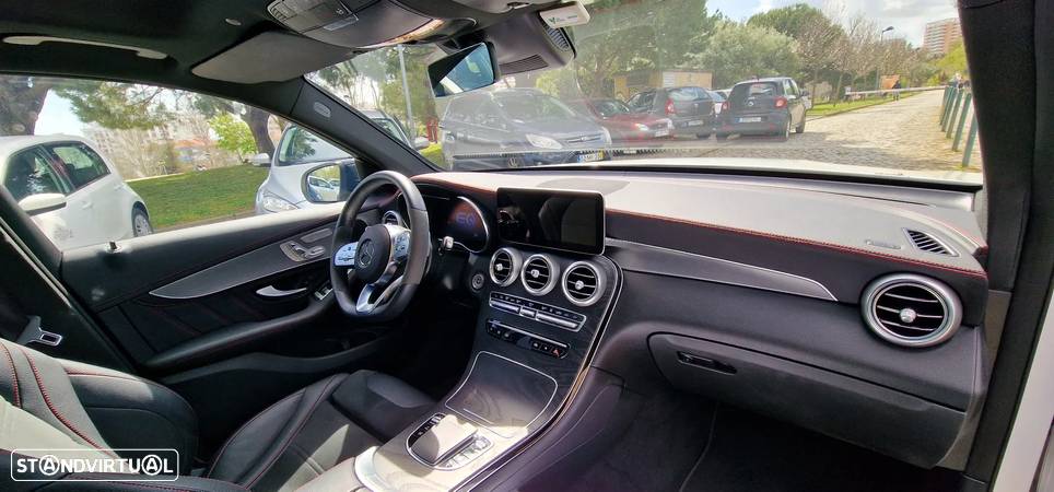 Mercedes-Benz GLC 300 de 4Matic 9G-TRONIC AMG Line - 12