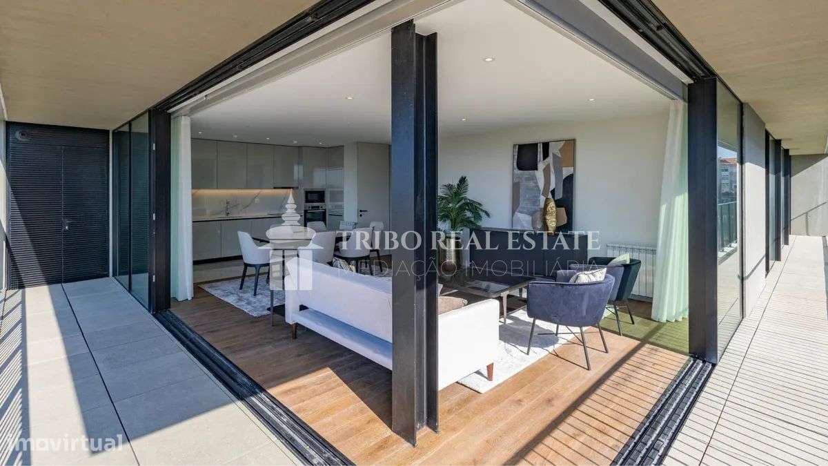 T3 LUXO EM CONDOMÍNIO FECHADO + VISTA MAR-34