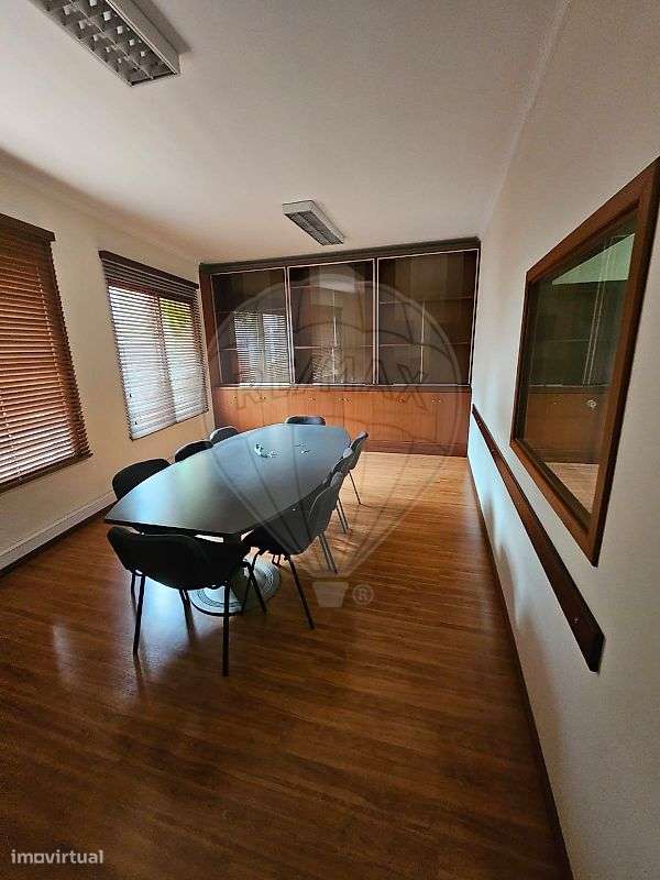 Escritório T1 para arrendamento - Grande imagem: 3/8