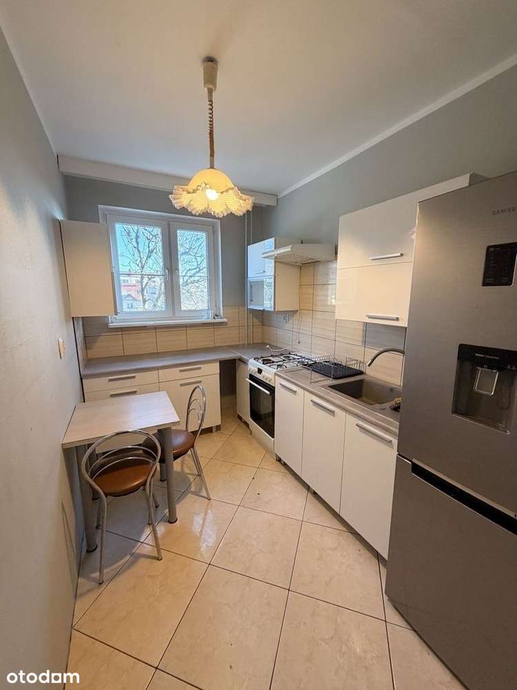 2 pokoje w centrum idealne na start lub inwestycję-4