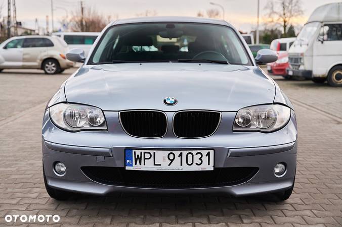 BMW Seria 1 116i - 4