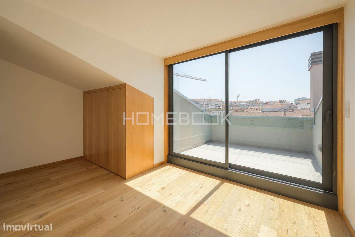 Apartamento T3 Duplex com dois lugares de garagem no centro histórico-27