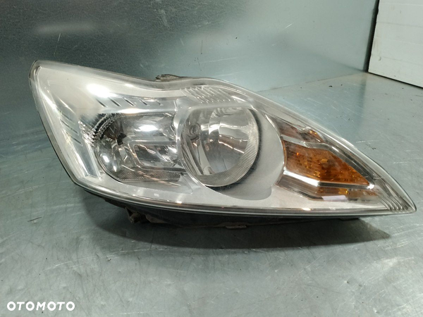 LAMPA PRAWA PRZÓD FORD FOCUS II FL - 6