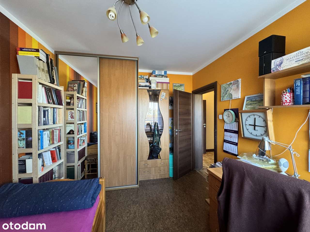 4-pokojowe mieszkanie z dwoma łazienkami, tarasem i balkonem-11