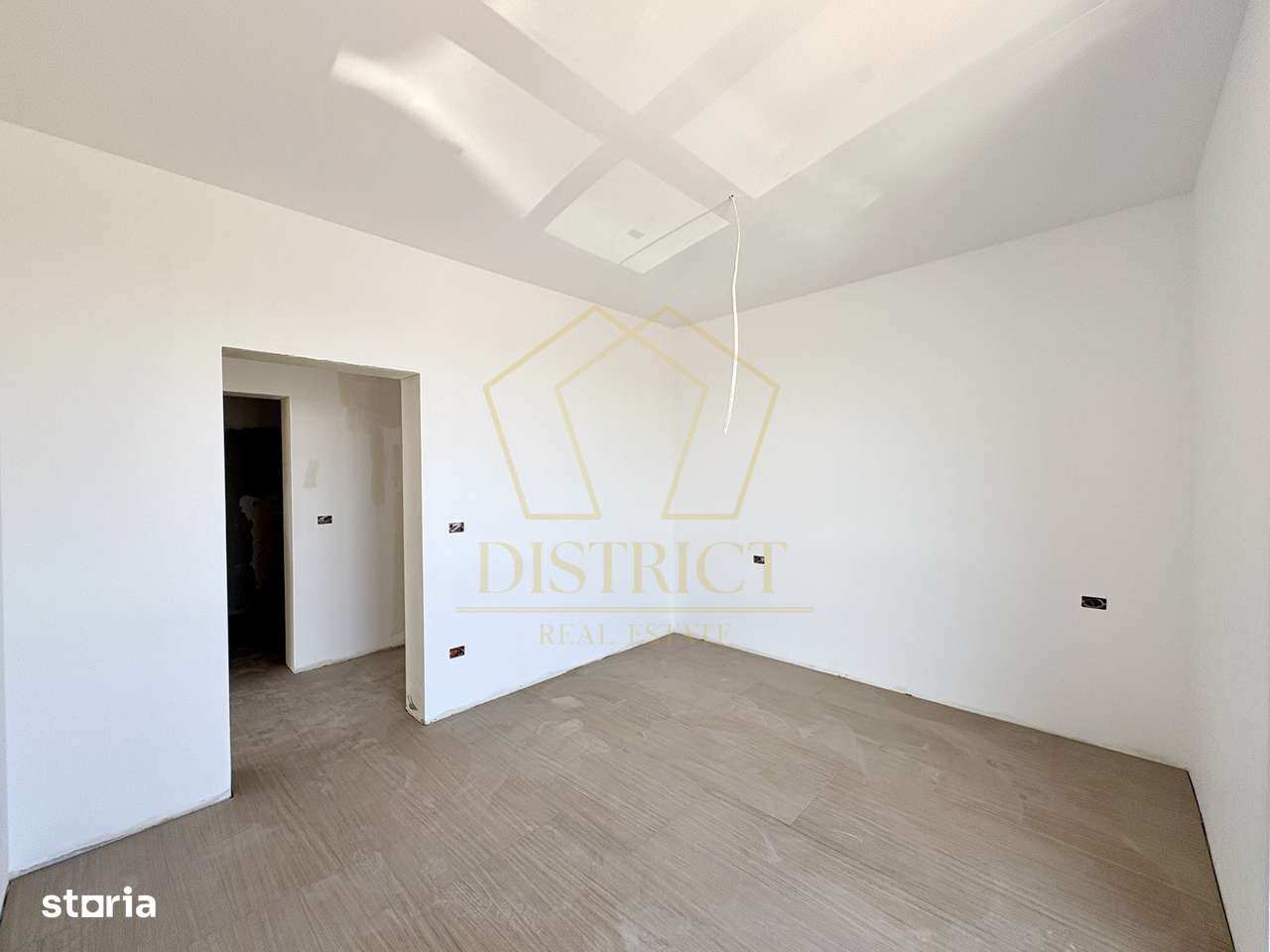 Apartament spațios cu 2 camere si curte de 45mp | Mosnita Noua - Imagine principală: 5/8