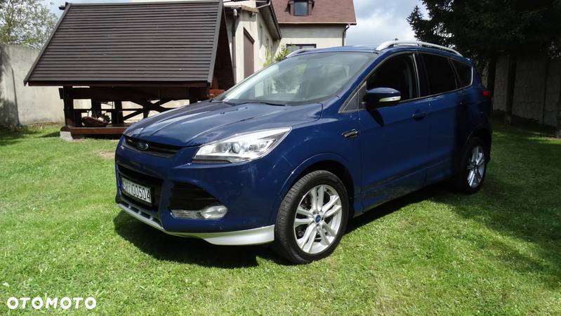 Ford Kuga 2.0 TDCi 4WD Titanium - 4