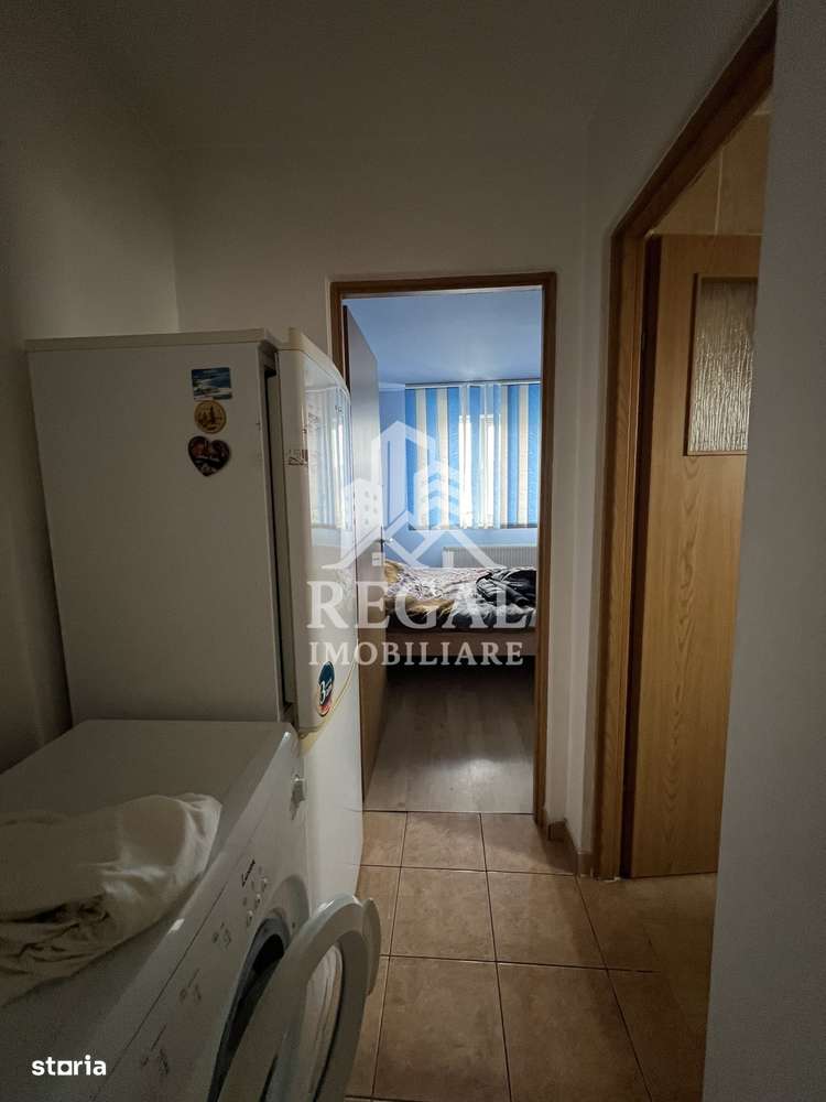 Apartament 2 camere decomandat – Micro 4 | Etaj 8/10 | Lift | Centrală-8