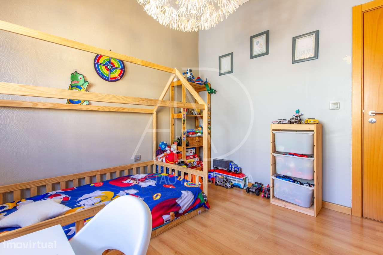 Apartamento T2 bem localizado em Baixa da banheira-15