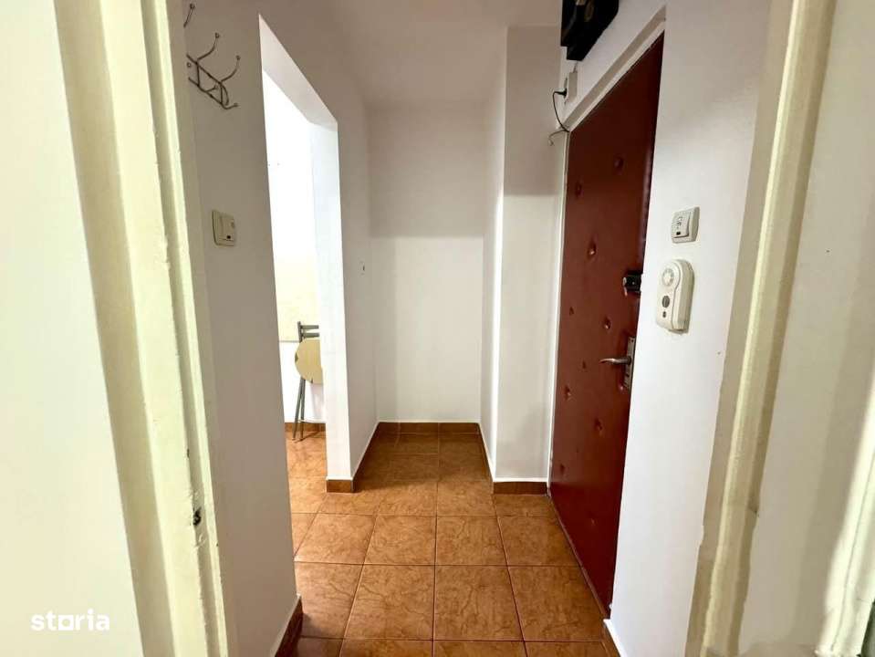 Apartament cu 2 camere , semidecomandat, etaj I din IV , Aleea POSTAVA - Imagine principală: 1/9
