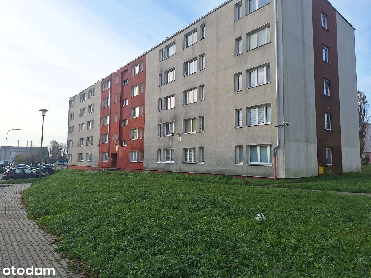 Kawalerka z oddzielną sypialnią i kuchnią-12