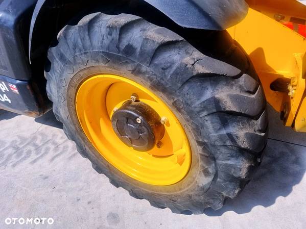 JCB 540-140   M356 - 16