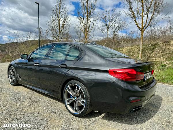 BMW M5 M550i xDrive AT - 7