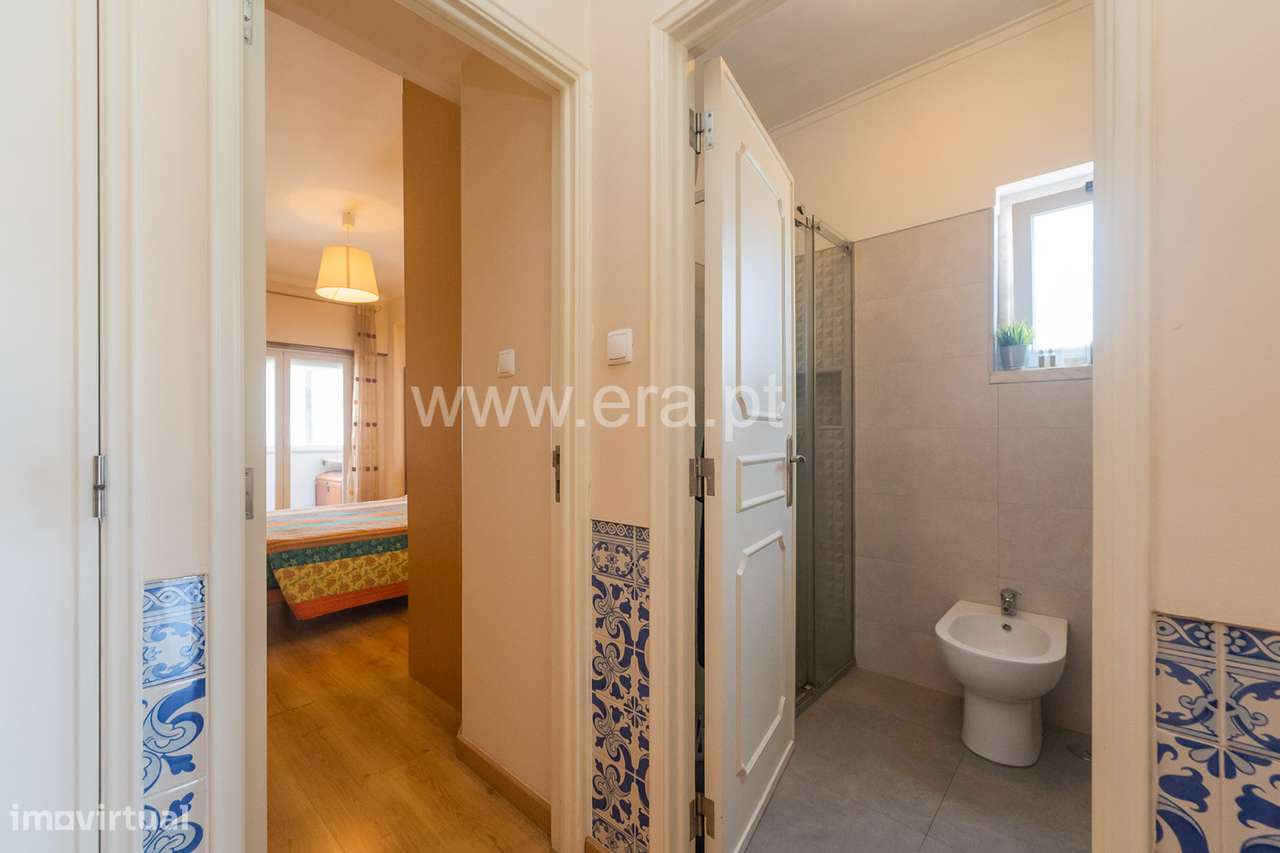 Apartamento T2 com 77 m perto do Metro-15