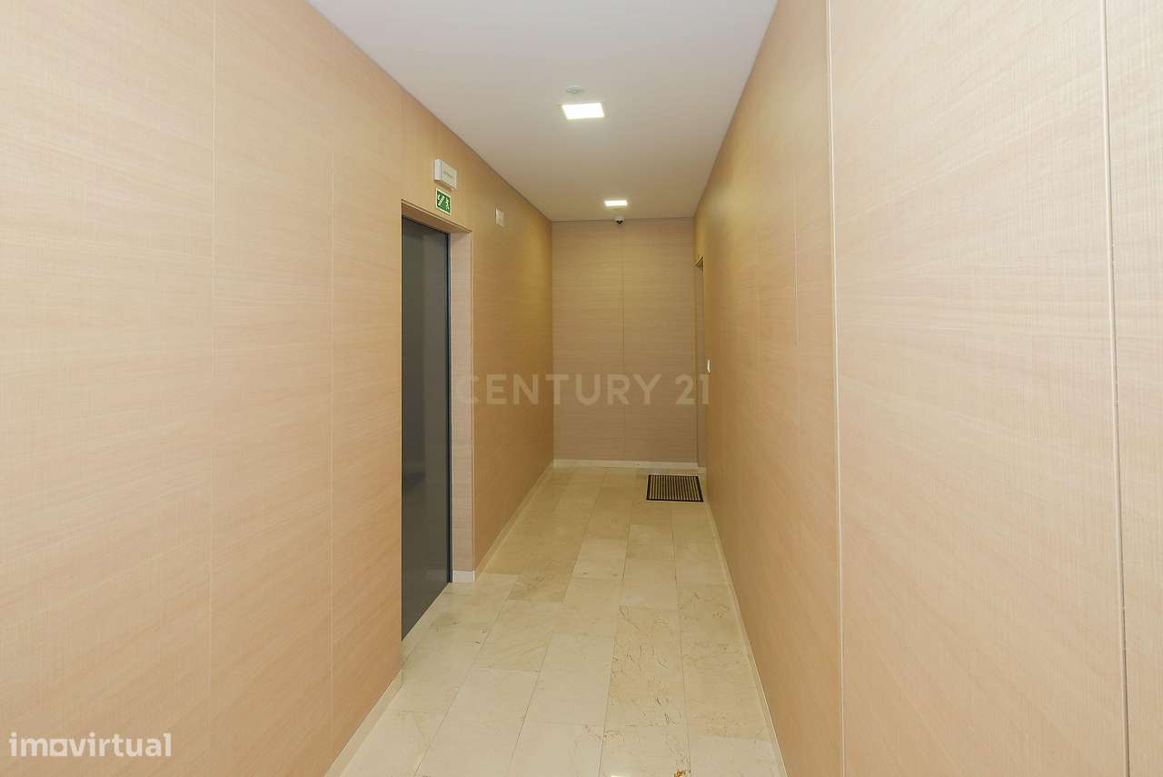 Apartamento T3 de Excelência em Porto Salvo, Oeiras-39
