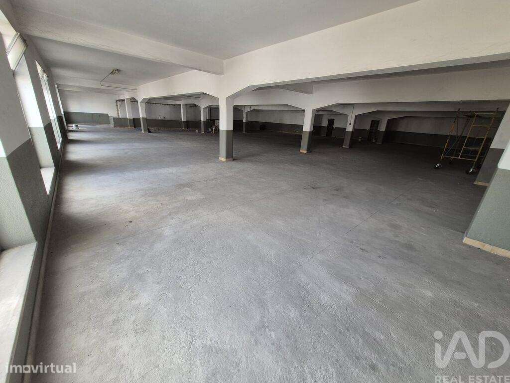 Hangar em Amora de 646,00 m2 - Grande imagem: 3/18