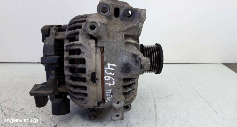 Alternador Mercedes-Benz E-Class (W211) - 3