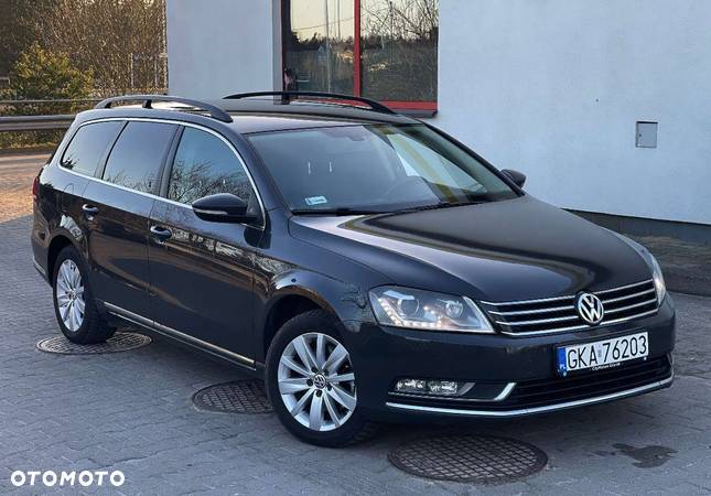 Volkswagen Passat - 9