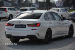 BMW Seria 3 320d xDrive mHEV M Sport - 4