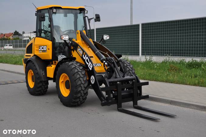 JCB WLS 409 SV FABRYCZNIE NOWA ! DOSTĘPNA OD RĘKI ! WIDŁY DO PALET SZYBKOZŁĄCZE HYDRAULICZNE - 8