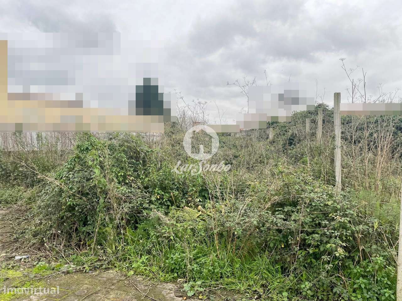 Terreno para construção de moradia c/476m2 em São Romão, Trofa - Grande imagem: 3/4