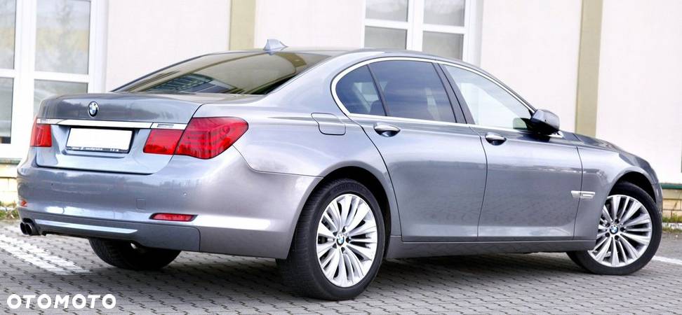 BMW Seria 7 730d - 5