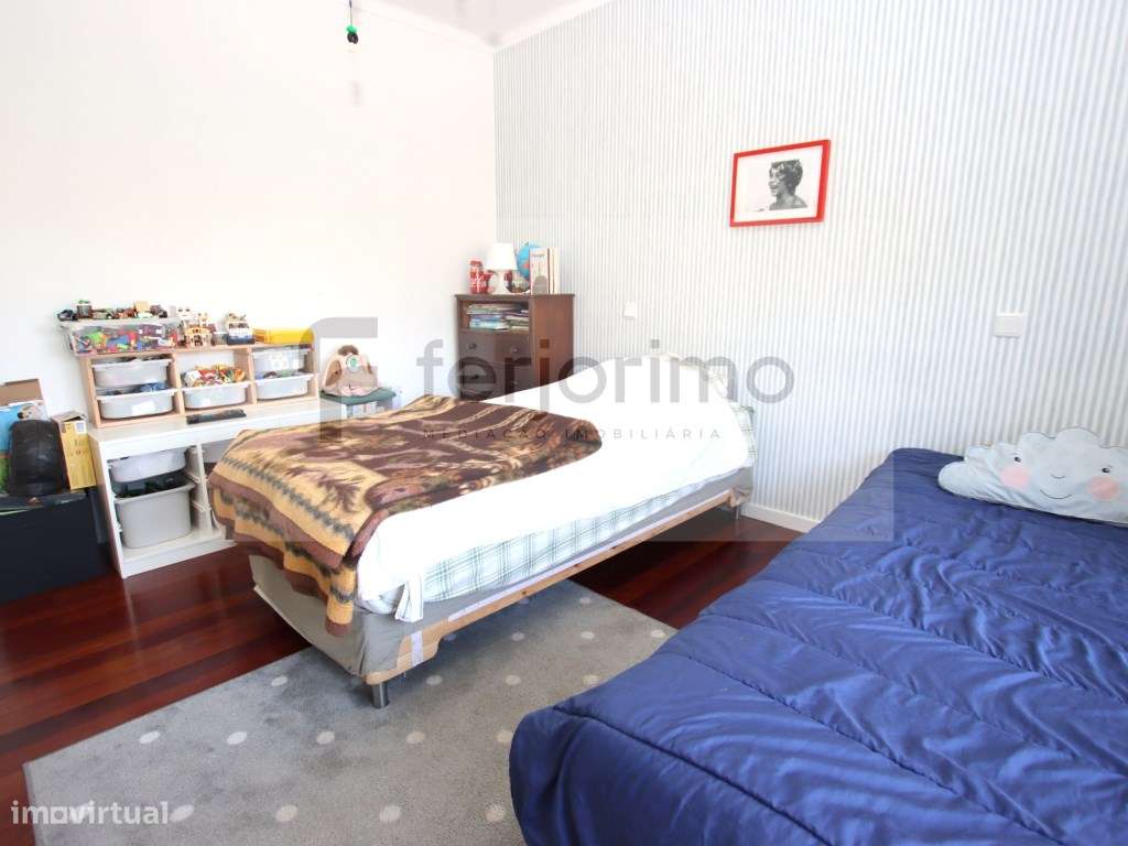 Moradia Geminada T3 com Vista Deslumbrante sobre Guimarães-34