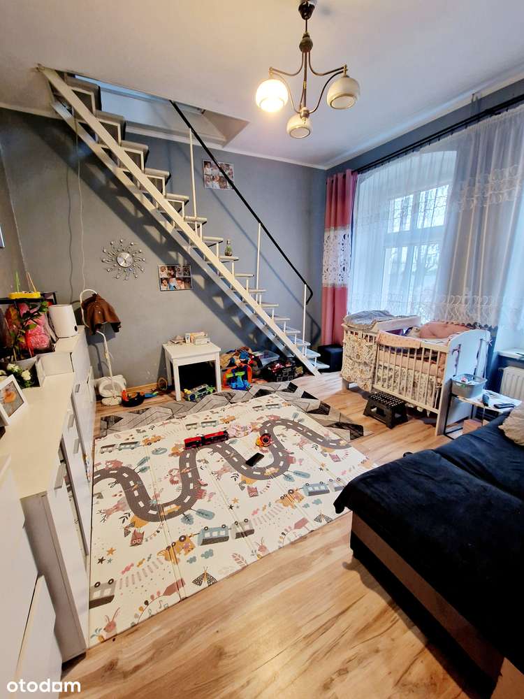 Na sprzedaż dwupoziomowe mieszkanie w Strzegomiu.-10