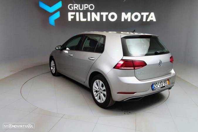 VW Golf 1.0 TSI Confortline - 4