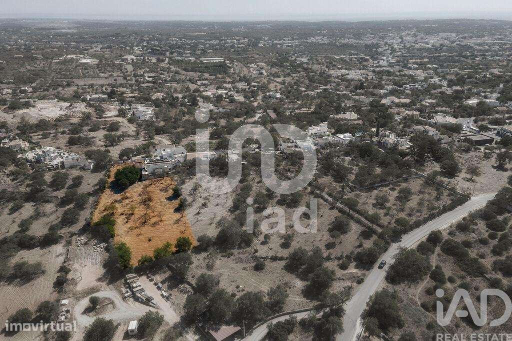 Terreno para construção T2 em Loulé (São Clemente) de 80,00 m2 - Grande imagem: 2/30