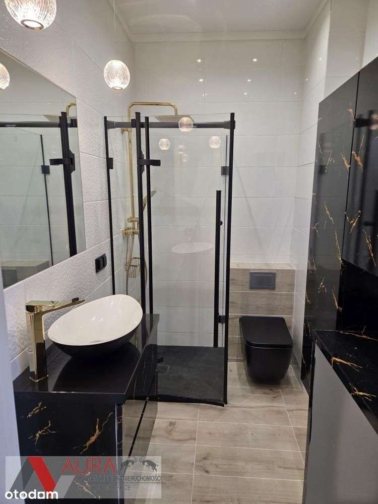 Mieszkanie w świetnej lokalizacji po remoncie.-11