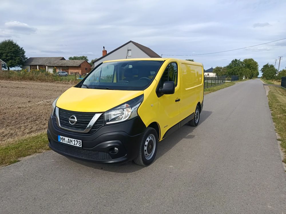 Nissan Nov 300 2018