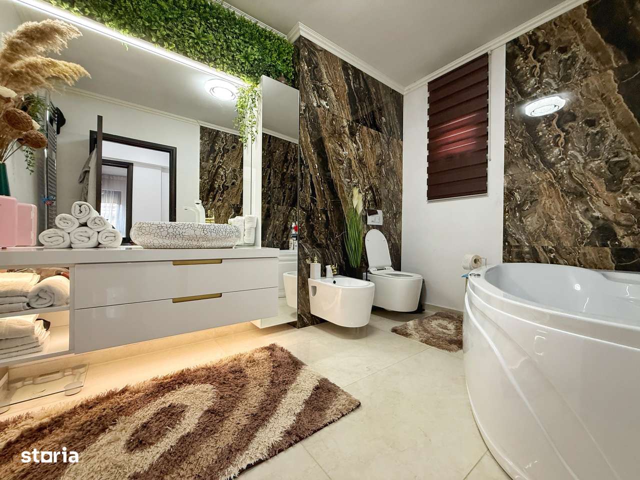 Casa individuala mobilata - 4 camere 2 bai - Zona linistita-1