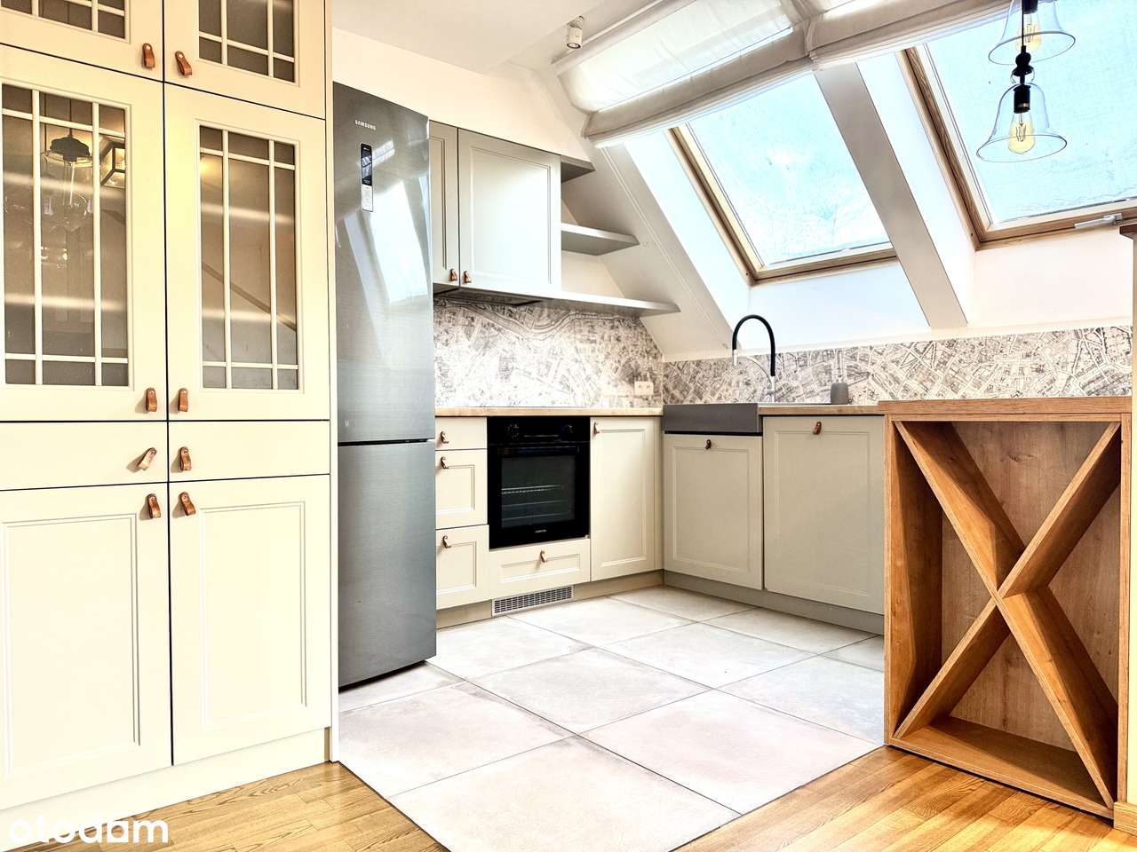 KARŁOWICE- 4 pok. z balkonem, klimatyzacja, garaż - Pełny obrazek: 5/20