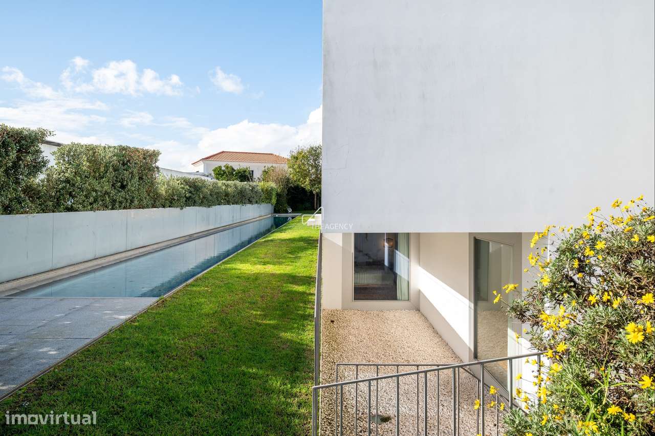 Vila Utopia – Obra-prima de Aires Mateus em Carnaxide, Oeiras - Grande imagem: 2/60