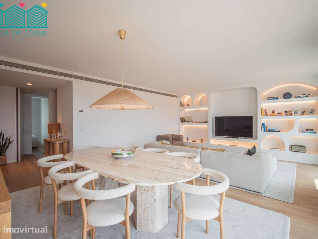 Apartamento T4 com Lugares de Garagem no Centro de Lisboa-23