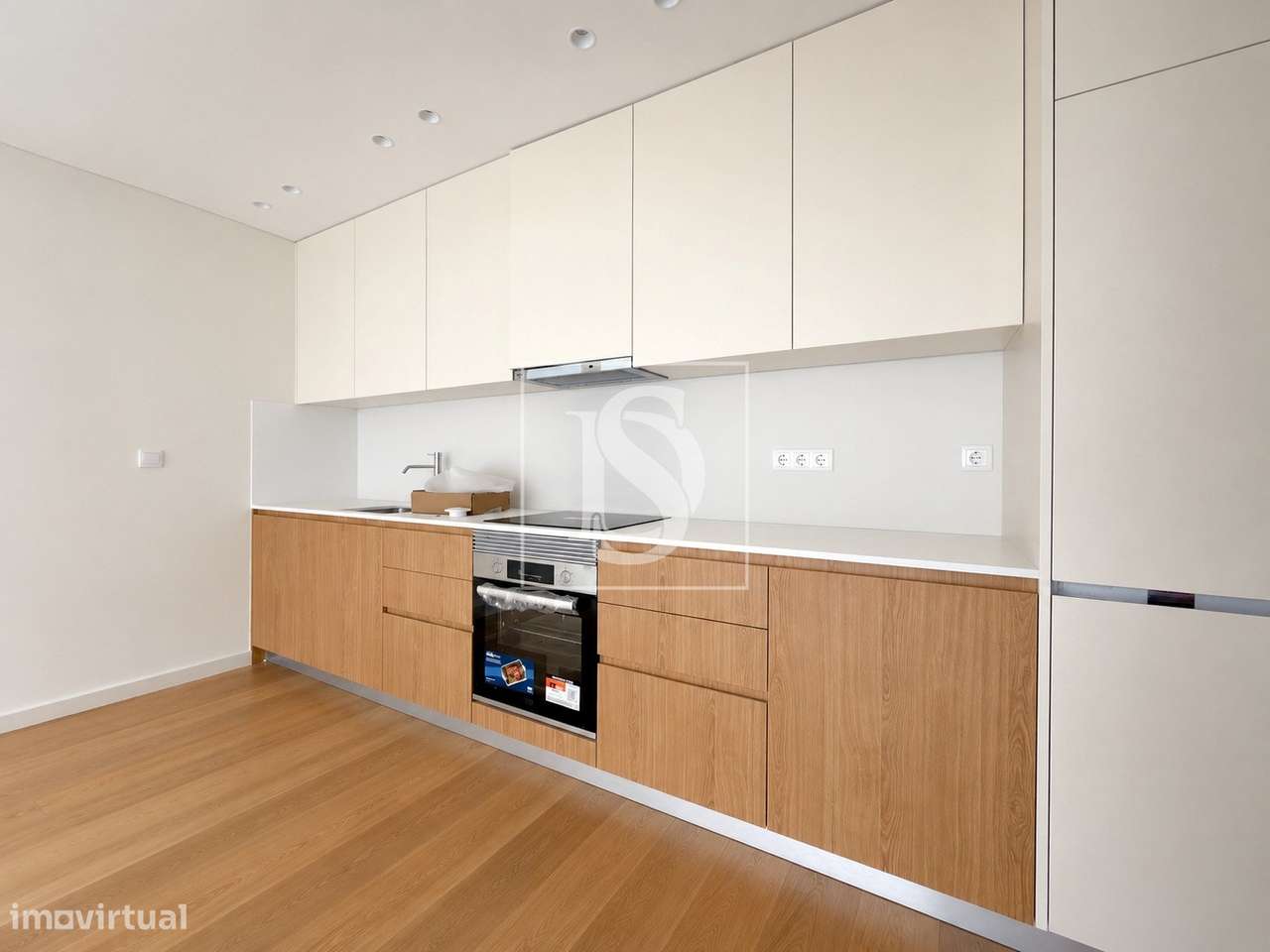 Apartamento T3 em Darque - Novo, c/Garagem e elevador-6
