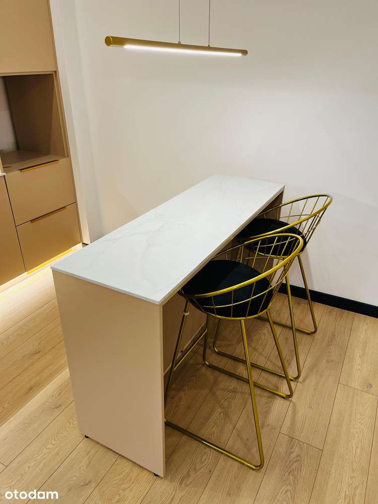 Ustawna kawalerka po remoncie w kamienicy – gotowa do zamieszkania-4