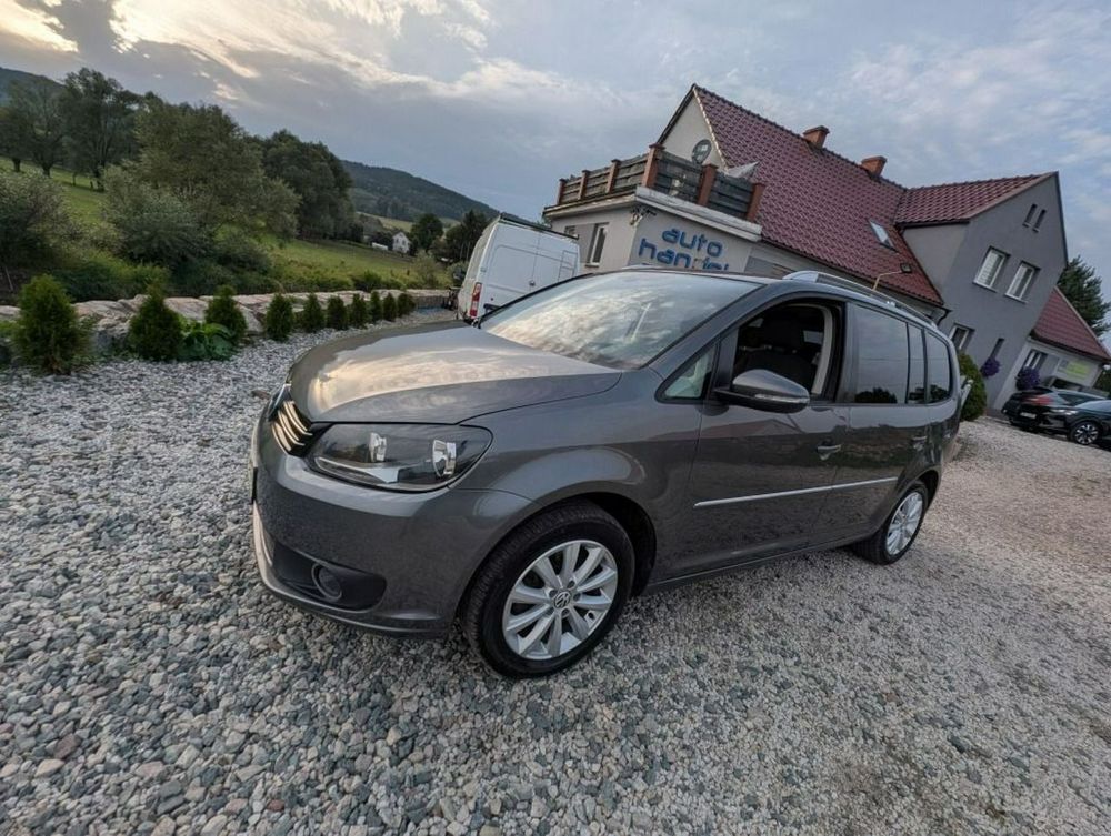 Volkswagen Touran II (2010-2015) 1.6 TDI DPF Highline 2011