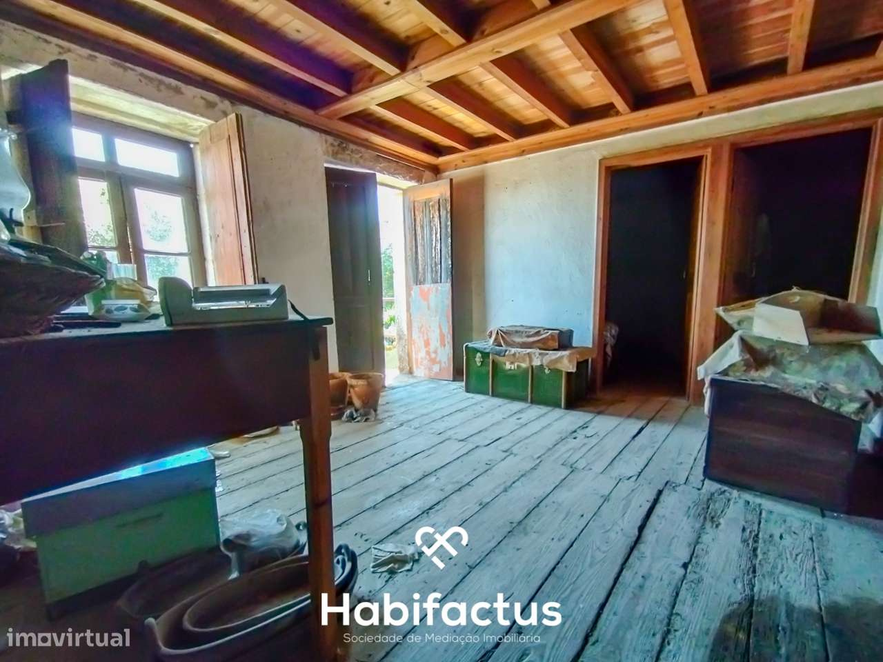 Moradia de Pedra à venda para Restaurar nas Laceiras, Carregal do Sal - Grande imagem: 4/14