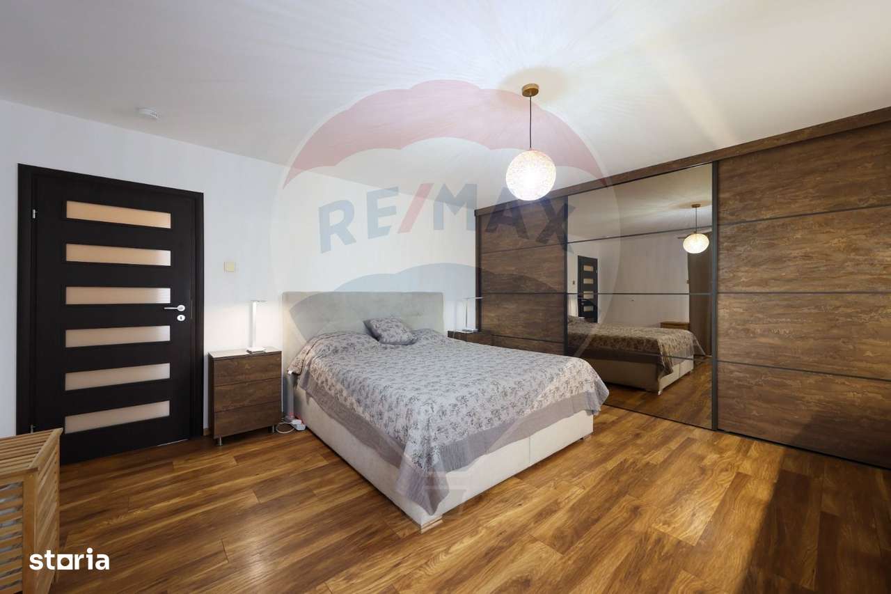 Casă unică, cartier Izvor – Str. Izvorului 10 - Imagine principală: 5/20