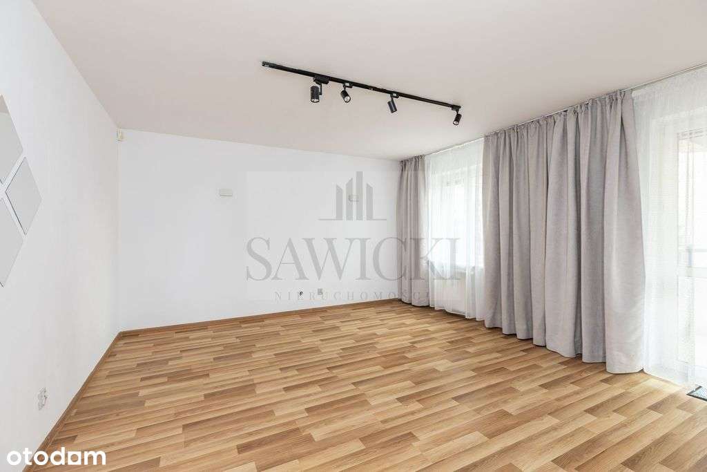 3 pokojowe mieszkanie na Gocławiu, garaż-1