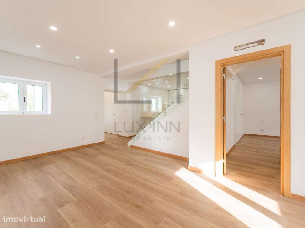 Moradia T5 Recuperada com Piscina, 2 Suítes e Garagem - Lote Isolad...-50