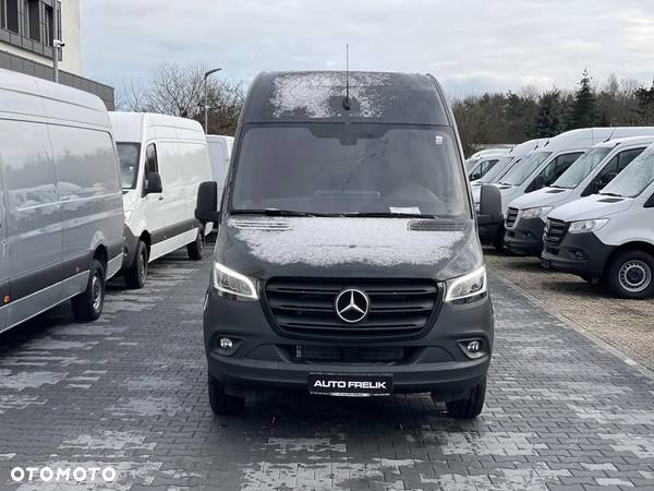 Mercedes-Benz Sprinter - 3