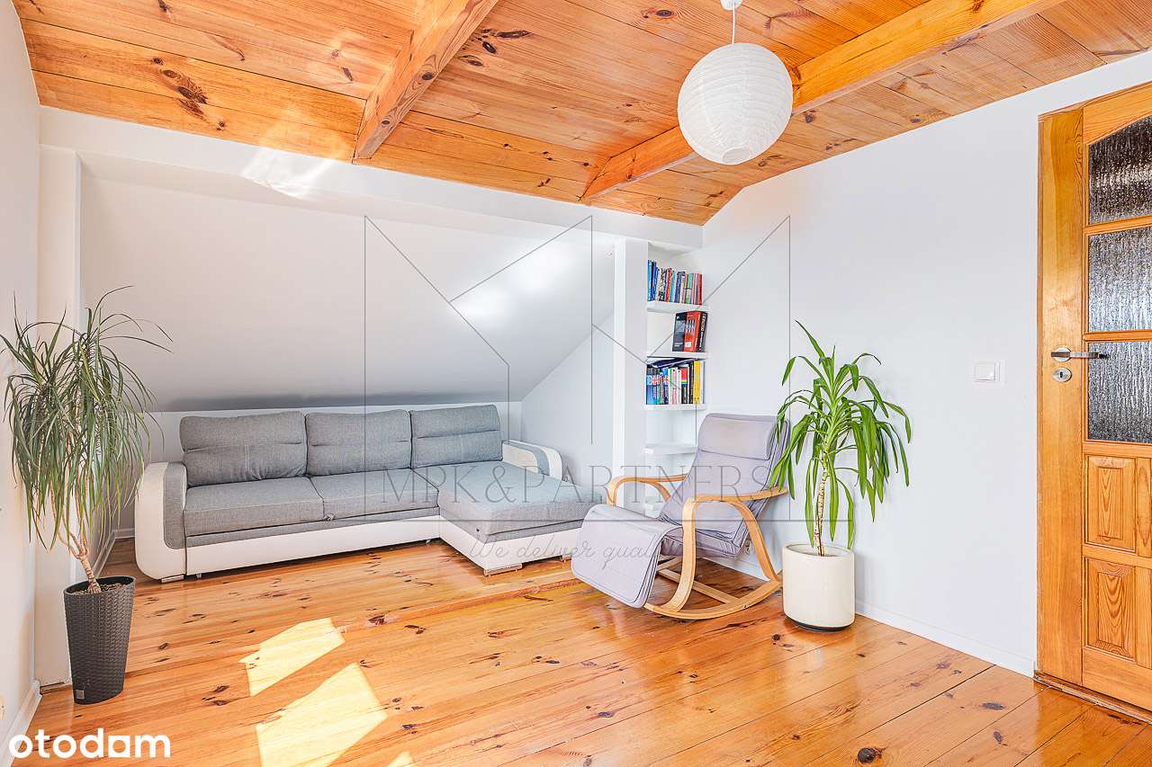 Przestronny, dwupoziomowy apartament 30 minut od centrum Warszawy!-13