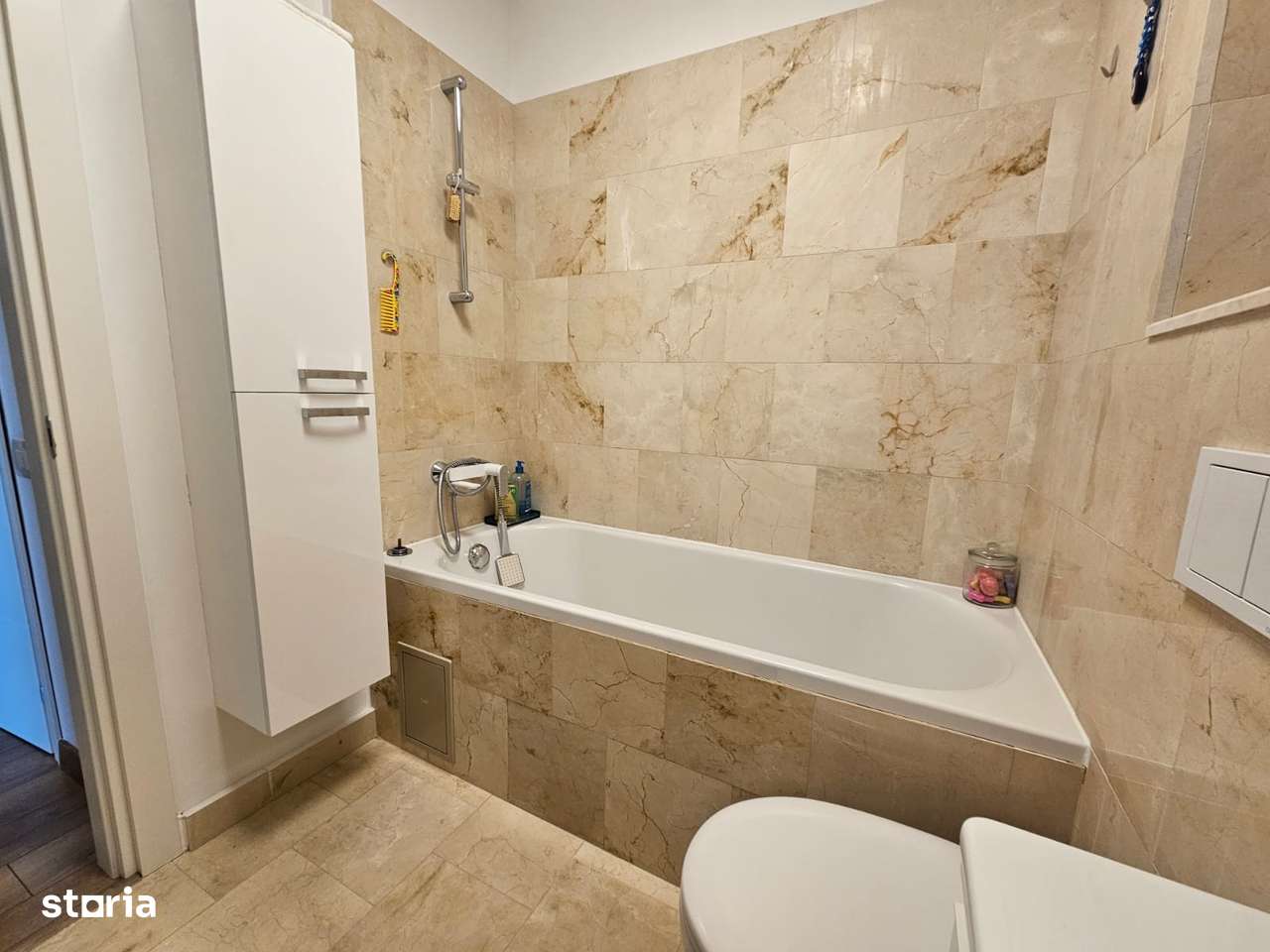 Apartament cu 3 camere- Valea Lupului-8