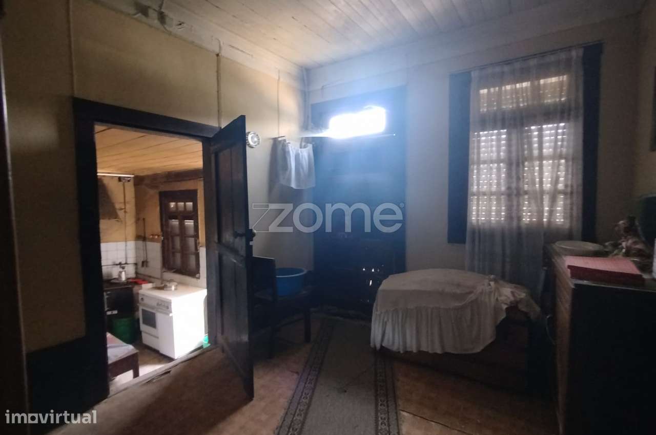 Moradia, 100 m², Castro Daire - Grande imagem: 3/31