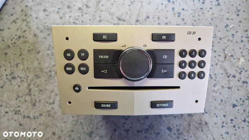 OPEL ASTRA H RADIO CD30 13263051 - 1