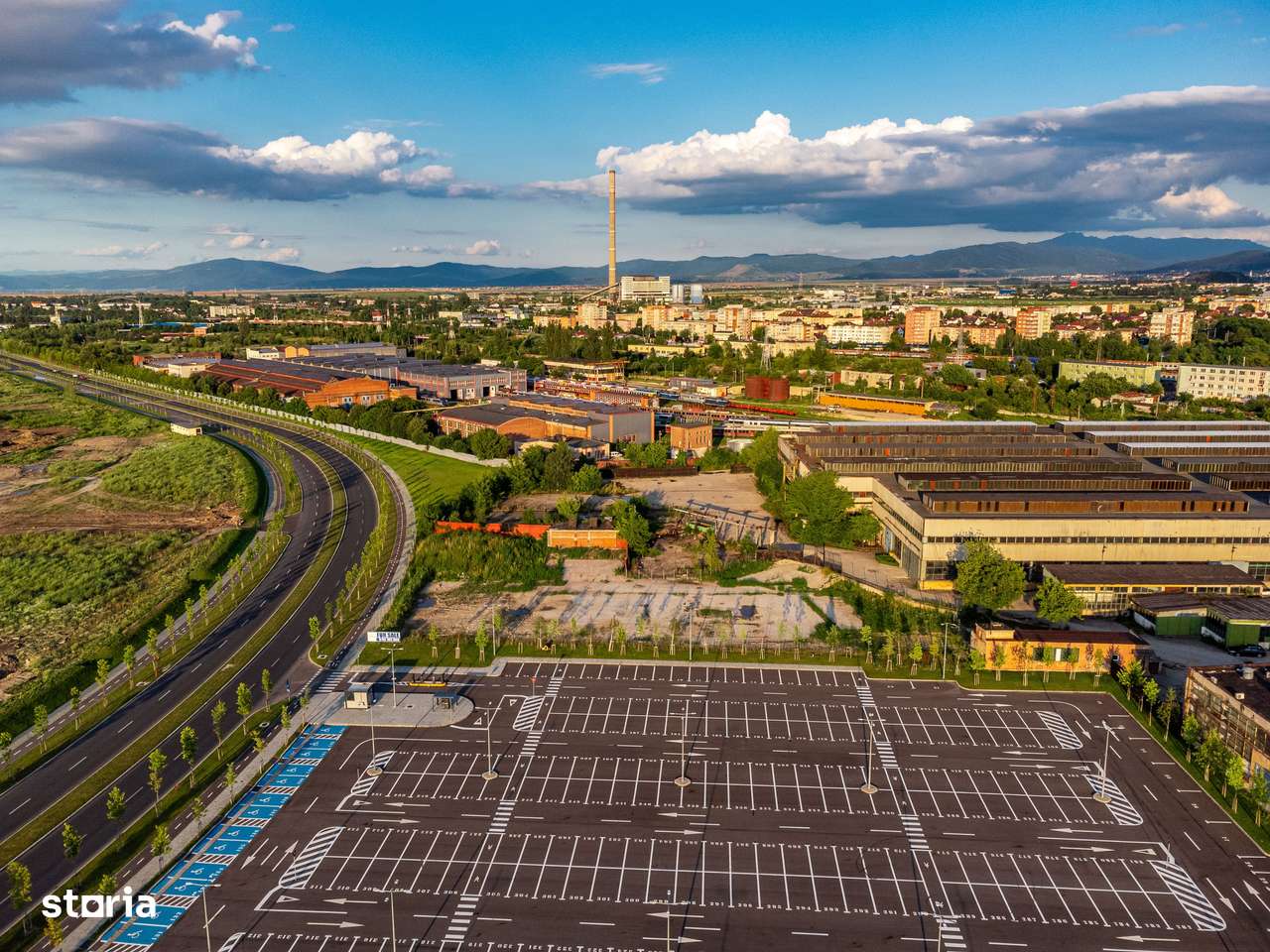 TEREN CU VAD COMERCIAL - Imagine principală: 1/12